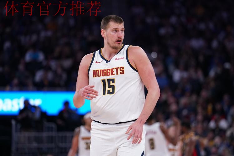 阿门持球突破，空中滑翔闪过约基奇打板攻进2+1